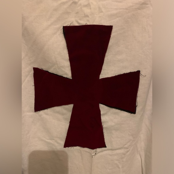 Men’s knight / crusade costume tunic - Picture 3 of 4